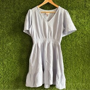 Knox Rose Crinkle V-Neck Mini Dress Light Blue